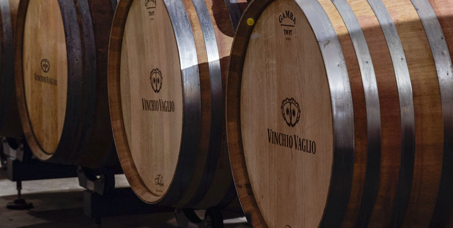 Barrel ageing of Barbera: the balance between fruit and wood